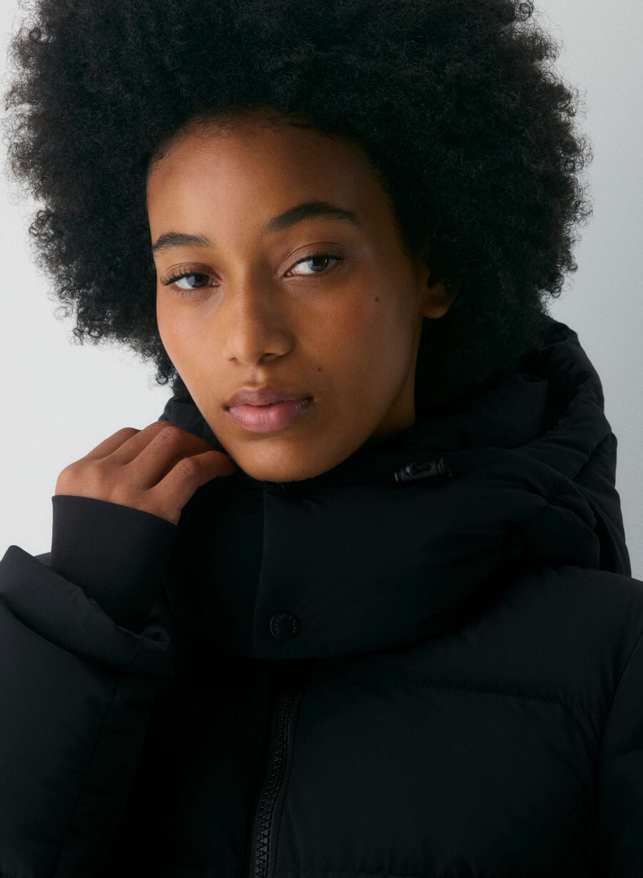 supersnug puff - orbit stretch svart