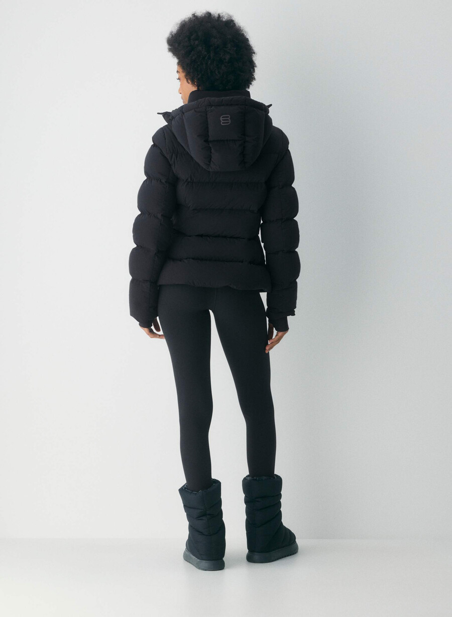 supersnug puff - orbit stretch svart